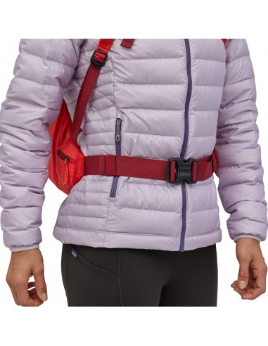 Patagonia Womens Nine Trails Pack 26L Catalan Coral Onbody Detail 1