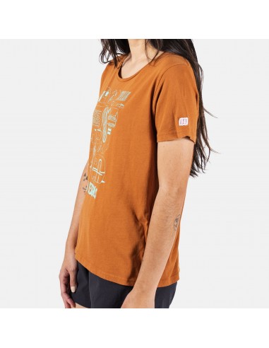 Topo Designs Womens Gear Tee Clay Onbody Side