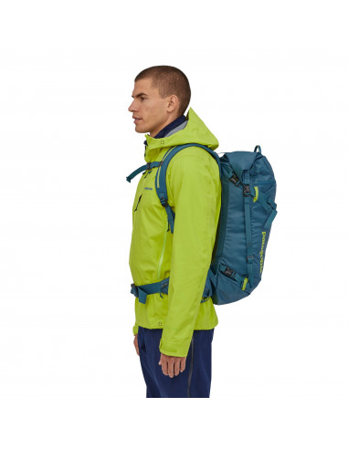Patagonia Descensionist Pack 32L Crater Blue Onbody 3