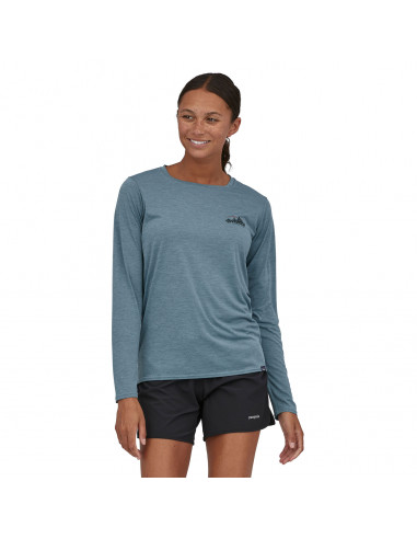 Patagonia Womens Long Sleeved Capilene Cool Daily Graphic Shirt '73 Skyline: Light Plume Grey X-Dye Onbody Front