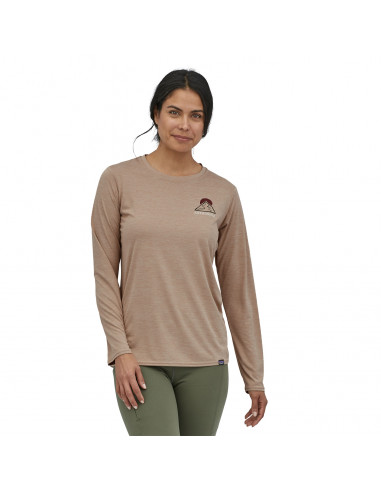 Patagonia Womens Long Sleeved Capilene Cool Daily Graphic Shirt Slow Going: Oar Tan X-Dye Onbody Front