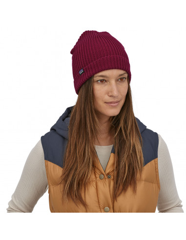 Patagonia Fishermans Rolled Beanie Wax Red Onbody 1