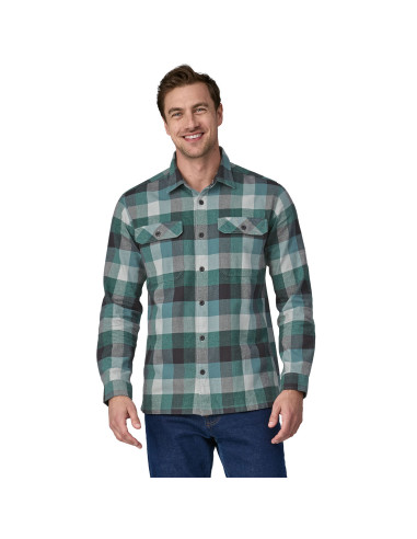 Patagonia Mens Long-Sleeved Organic Cotton Midweight Fjord Flannel Shirt Guides: Nouveau Green Onbody Front