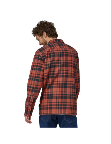 Patagonia Mens Long-Sleeved Organic Cotton Midweight Fjord Flannel Shirt Ice Caps: Burl Red 
Onbody Back