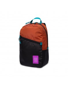 Topo Designs Light Pack Clay Black Offbody Side