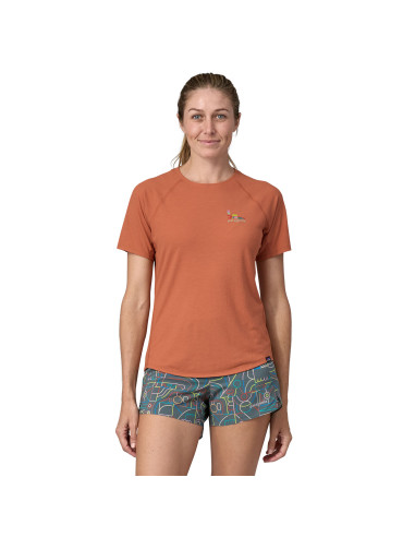 Patgonia Womens Capilene® Cool Trail Graphic Shirt Lose It: Sienna Clay Onbody Front