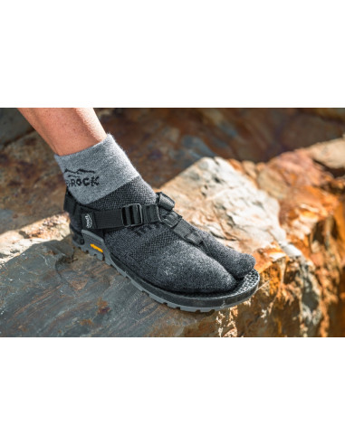 Bedrock Sandals Performance Split-Toe Socks Granite Onbody 2